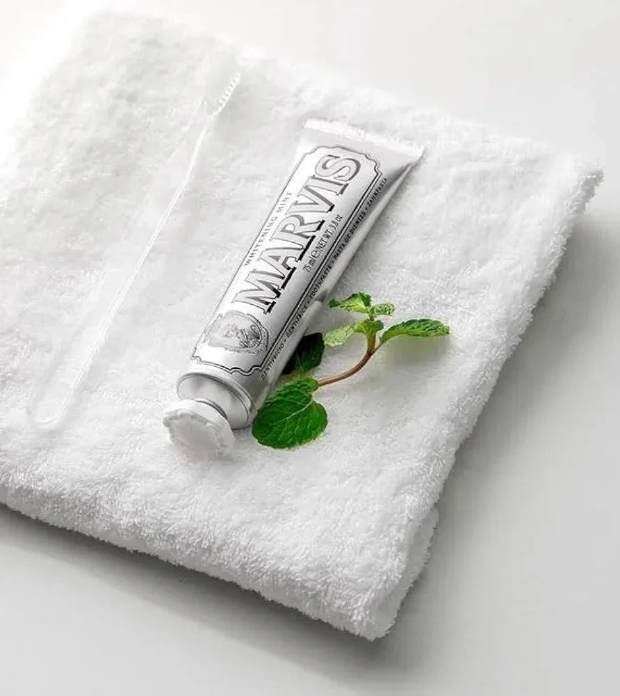 Marvis Whitening Mint Freshen Breath and Remove Smoke Stains Toothpast